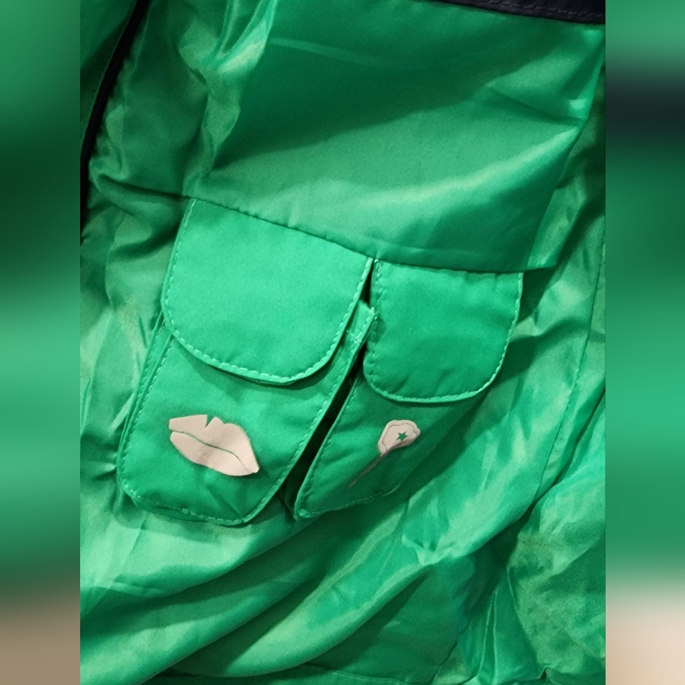 Green Hooded Women's Rain Jacket - Picture 8 of 11